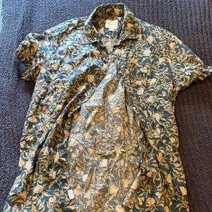 American Eagle Outfitters Men's Floral Button Down Shirt - Green and Tan